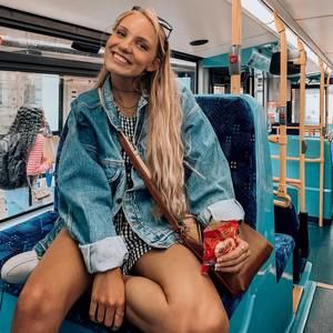 Meet your Posher, Abby